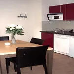 Goelia Les Gorges De La Truyere 公寓式酒店 昂特赖格·苏尔·特鲁耶