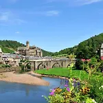 Goelia Les Gorges De La Truyere 公寓式酒店 3*