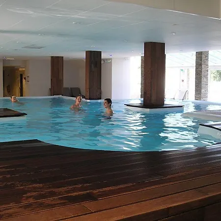 Aparthotel Goelia Les Gorges De La Truyere Entraygues-sur-Truyere