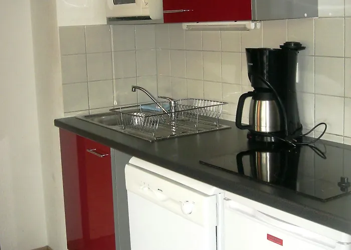 Résidence Goélia Les Gorges De La Truyère Apartahotel Entraygues-sur-Truyère