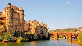 アパートホテル Goelia Les Gorges De La Truyere アントエギュ・シュル・トリュイエール