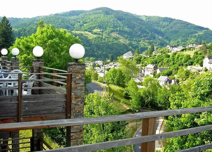 Апарт-отель Goelia Les Gorges De La Truyere 3*